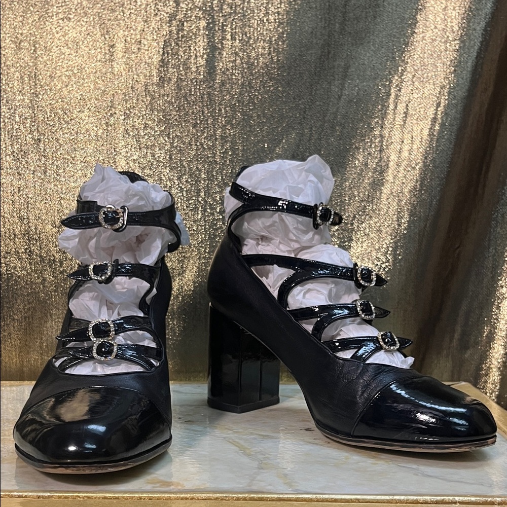 Jitterbug Boys Custom Victorian-Inspired Chunky Heel Shoes – Size 10.5/11 🖤🤍✨